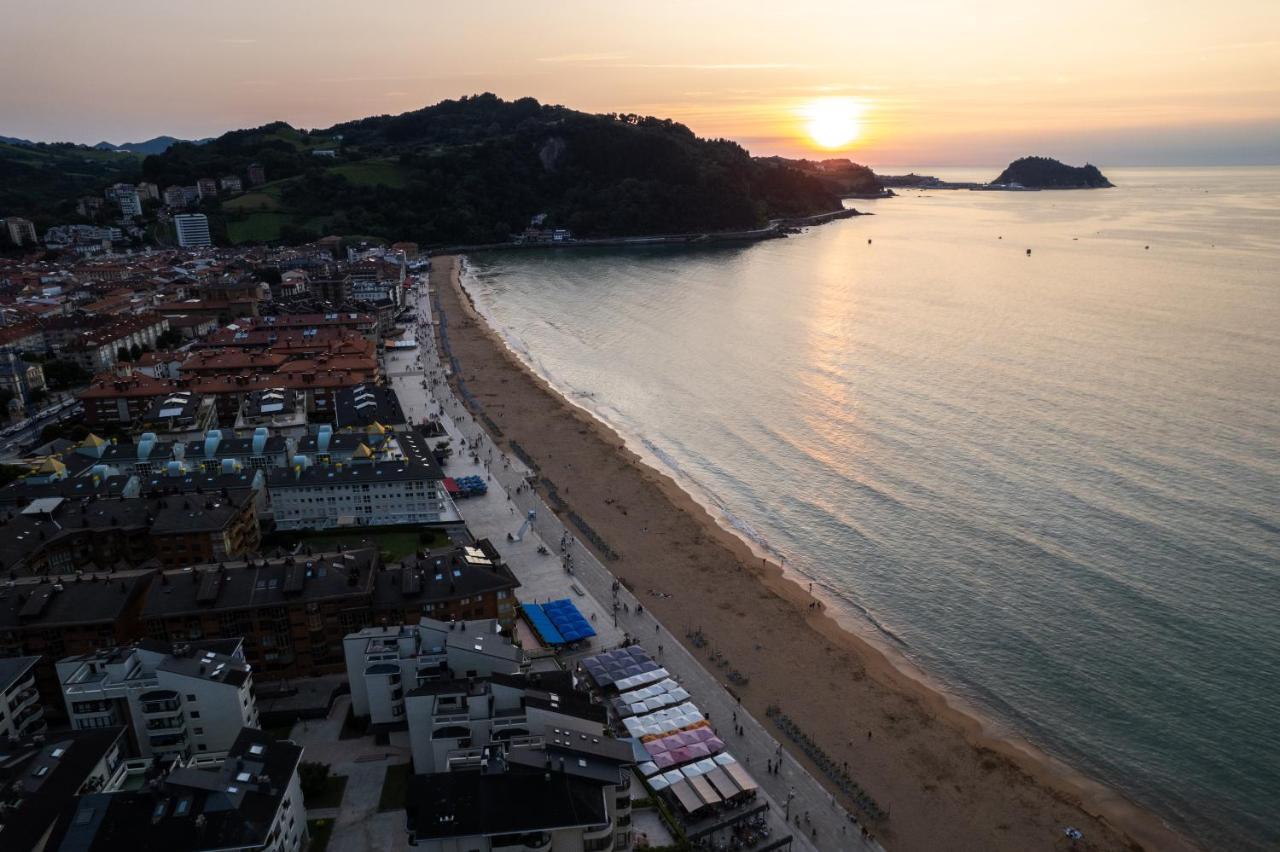 Zarautz Beach With Parking By Aston Rentals Экстерьер фото