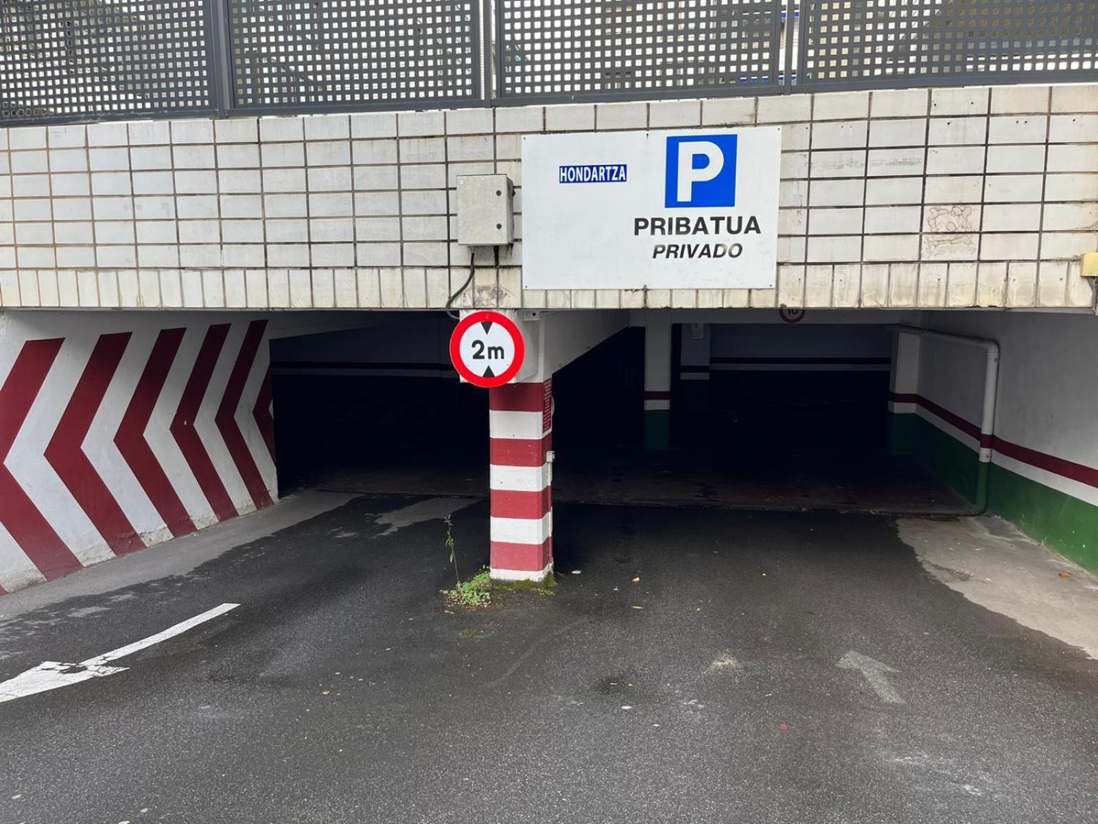 Zarautz Beach With Parking By Aston Rentals Экстерьер фото